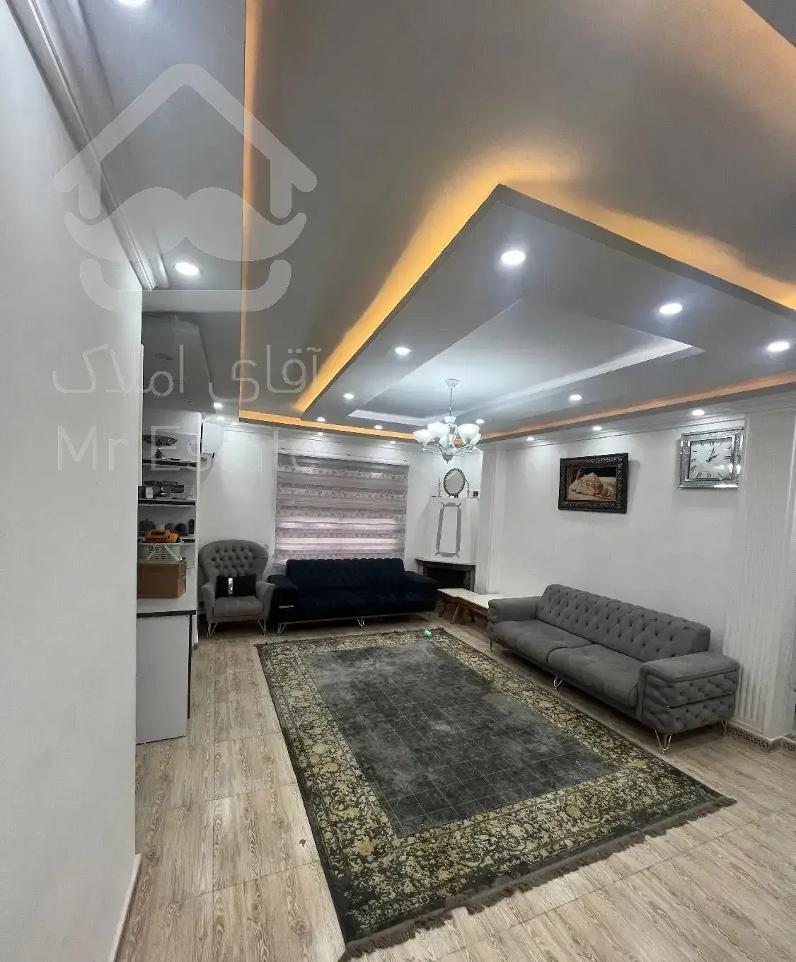 آپارتمان۲خوابه تک واحدی شهدا۱۰۰متری معاوضه باخودرو