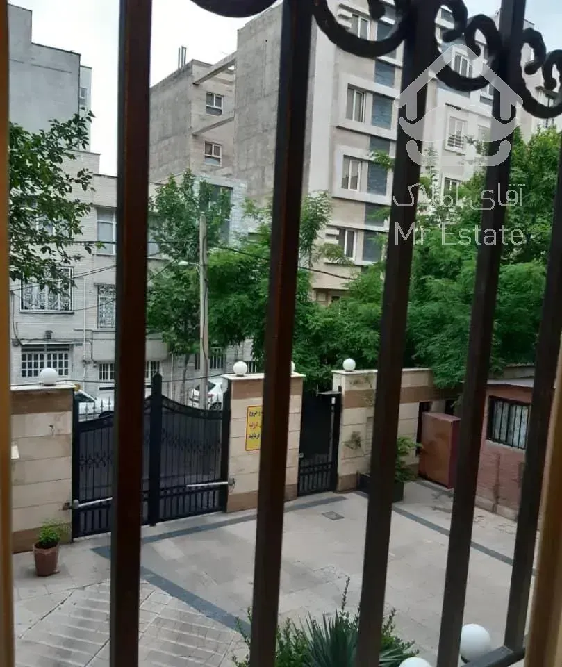 77 متر فول امکانات روبه آفتاب