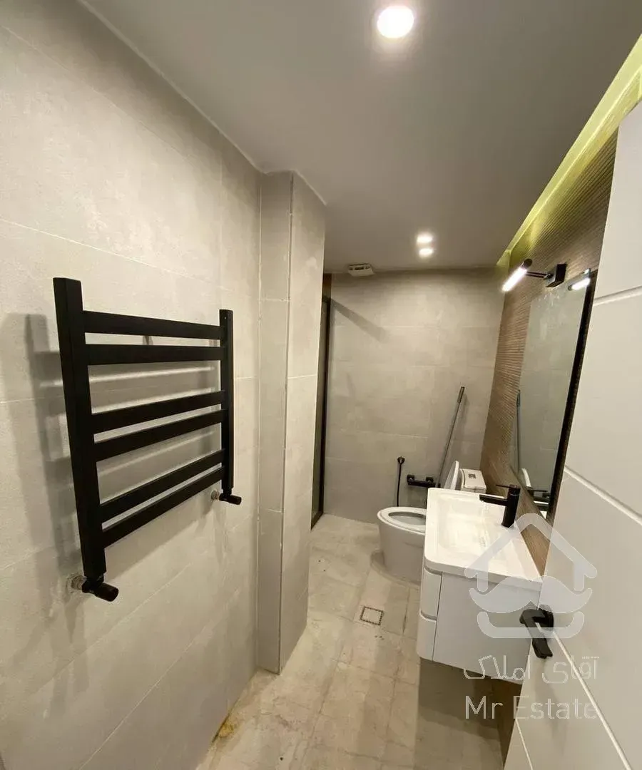 آپارتمان 100 متری 2 خوابه فول بازسازی شده در جردن