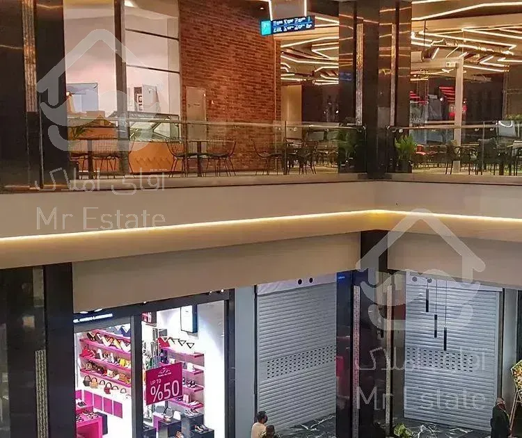 13 متر مجتمع تجاری  رونیکا پلاس (پاسداران)