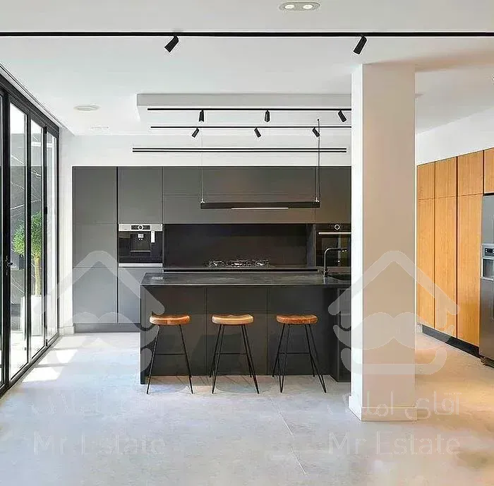 فرمانیه، ۴۱۰ متر برج باغ برند