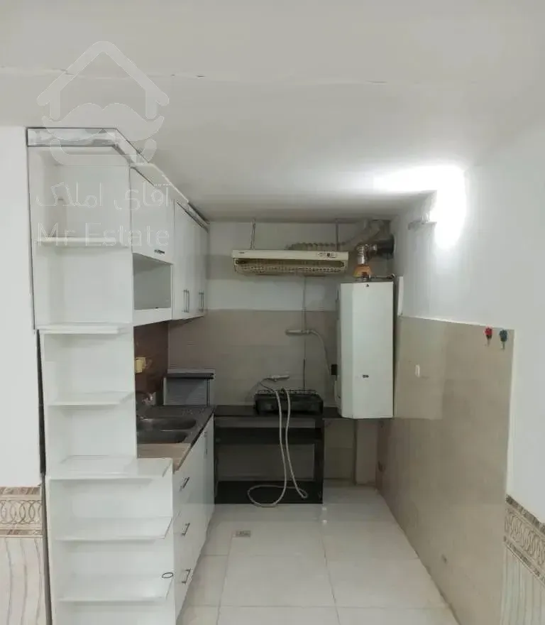 منزل آپارتمانی طبقه همکف ۶۰ متری یک اتاق