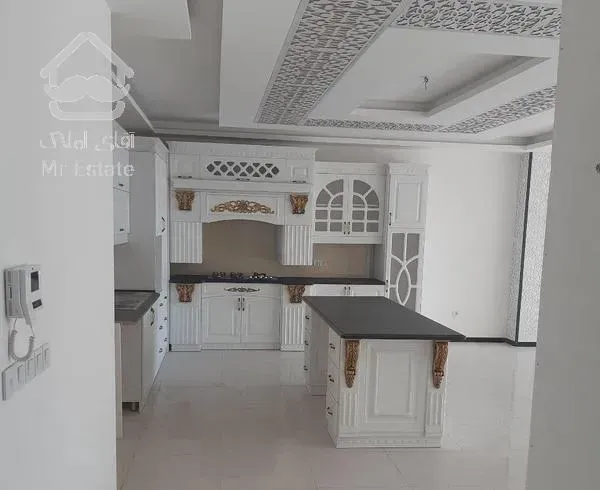 ۱۴۰ متر صفر سه خواب دو نبش اقدسیه