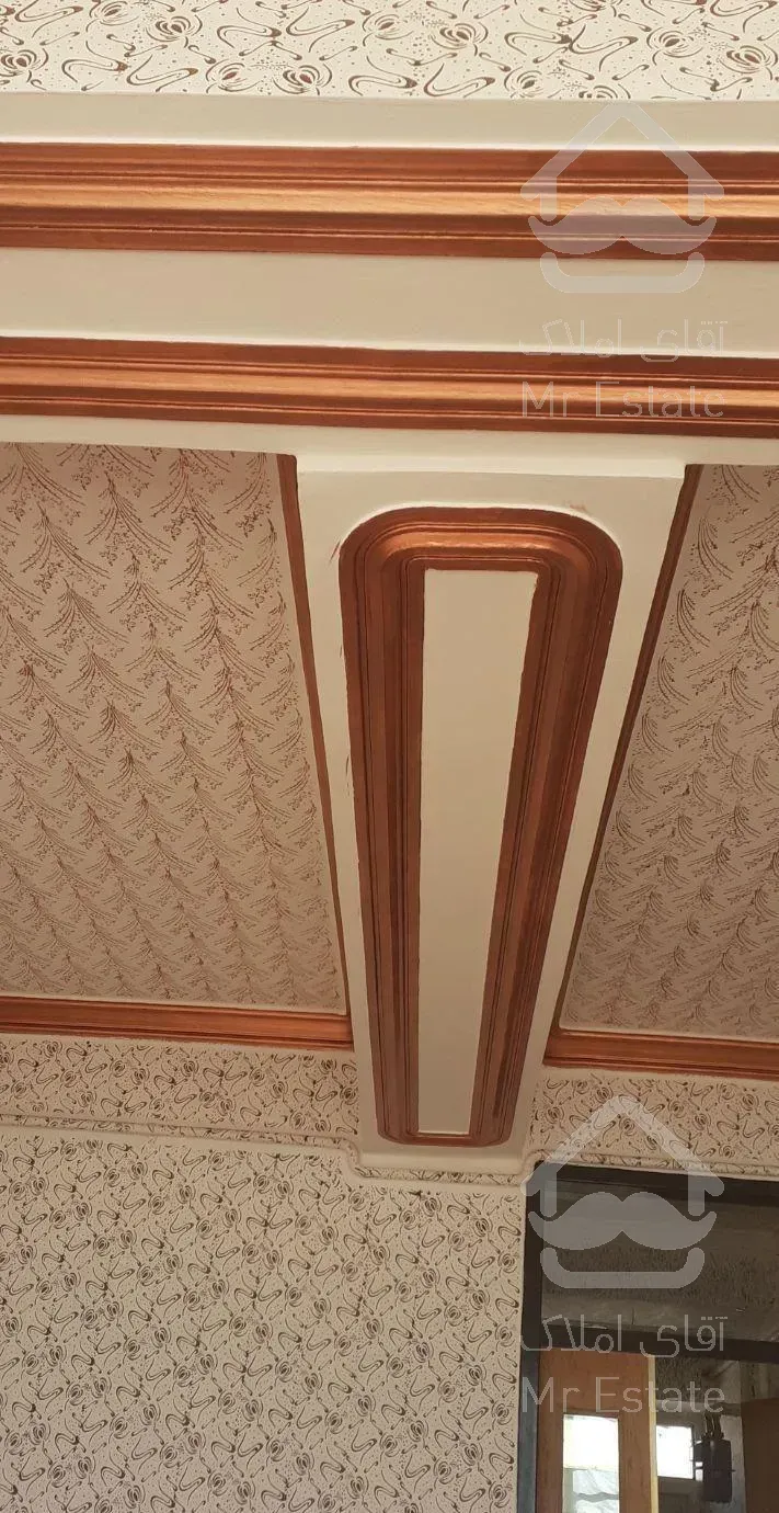 رنگ آمیزی ونقاشی طرح کاغذ دیواری