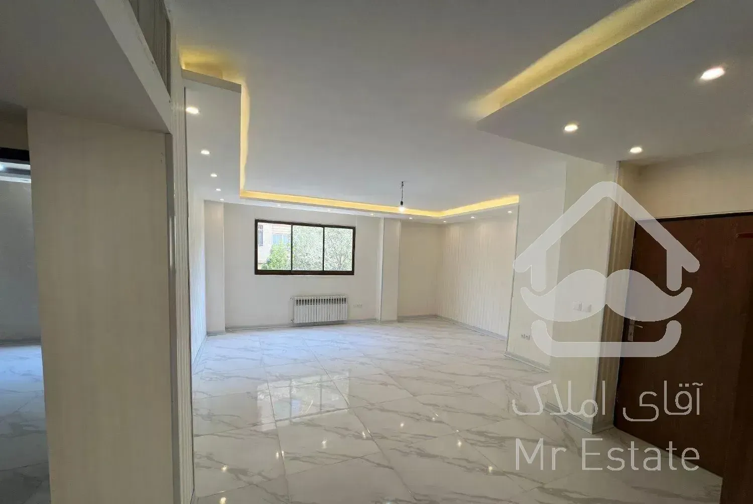 فروش آپارتمان کنارپارک کلیدنخورده 2کله فول امکانات