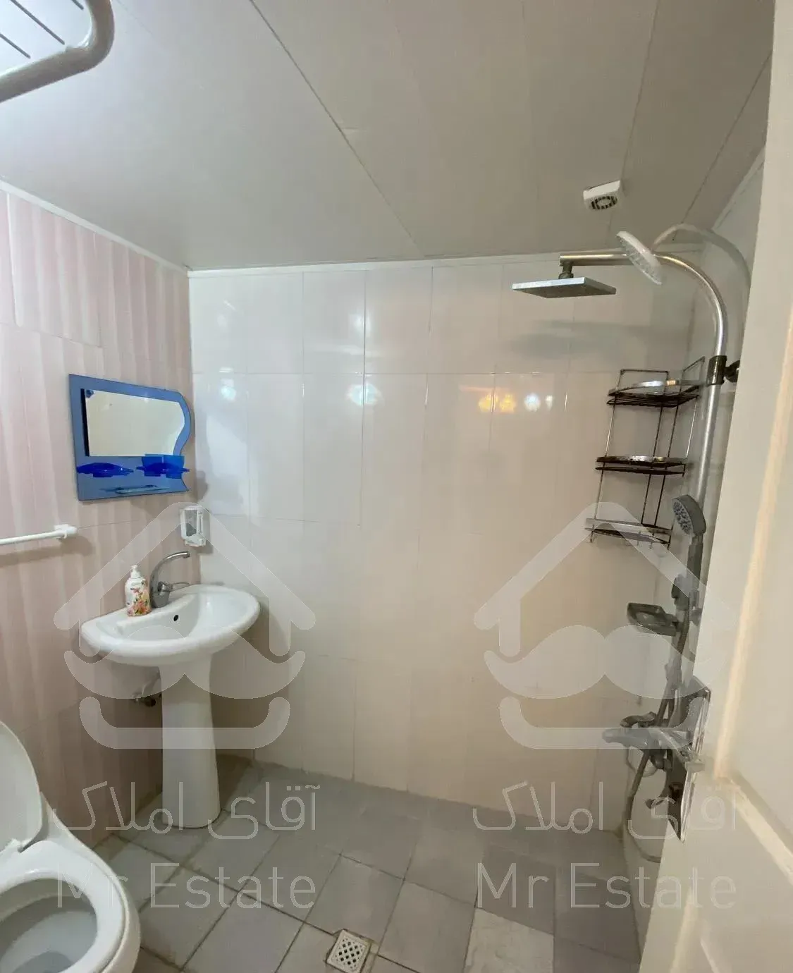 واحد ۱۵۰ متری بلوار امام رضا