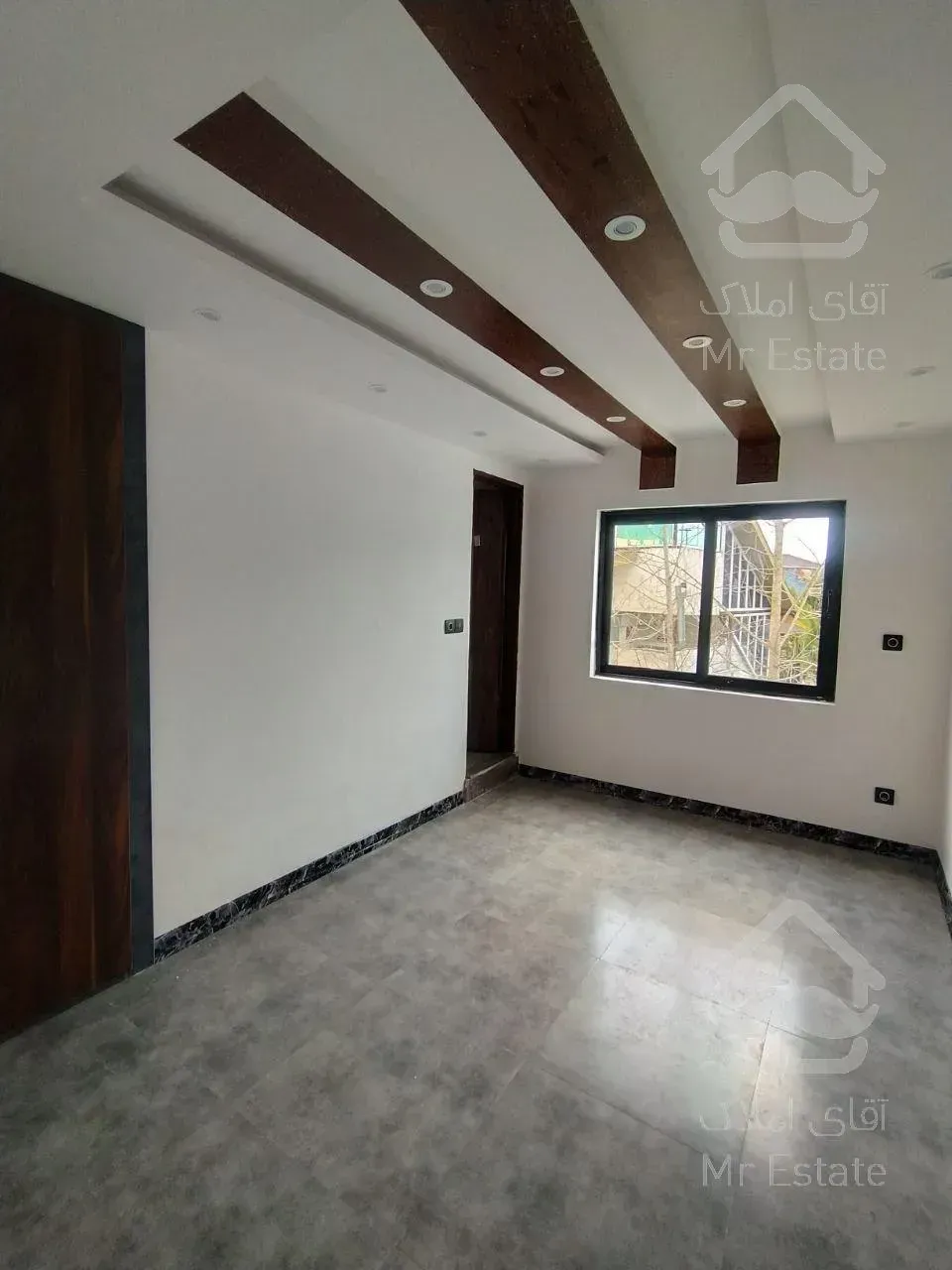 فروش ویلا ۳۵۰متری