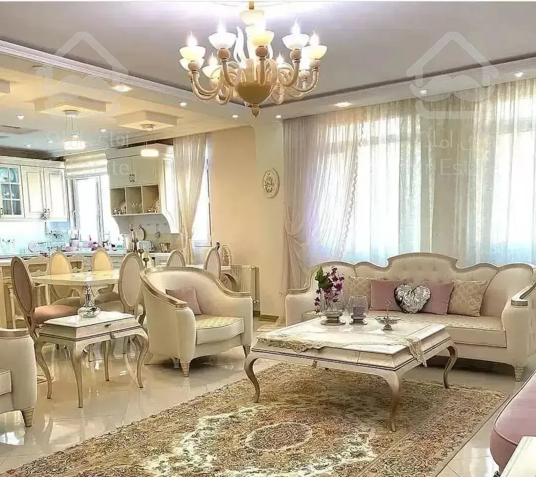 ۱۸۰ متر * میدان گلستان * رو به افتاب