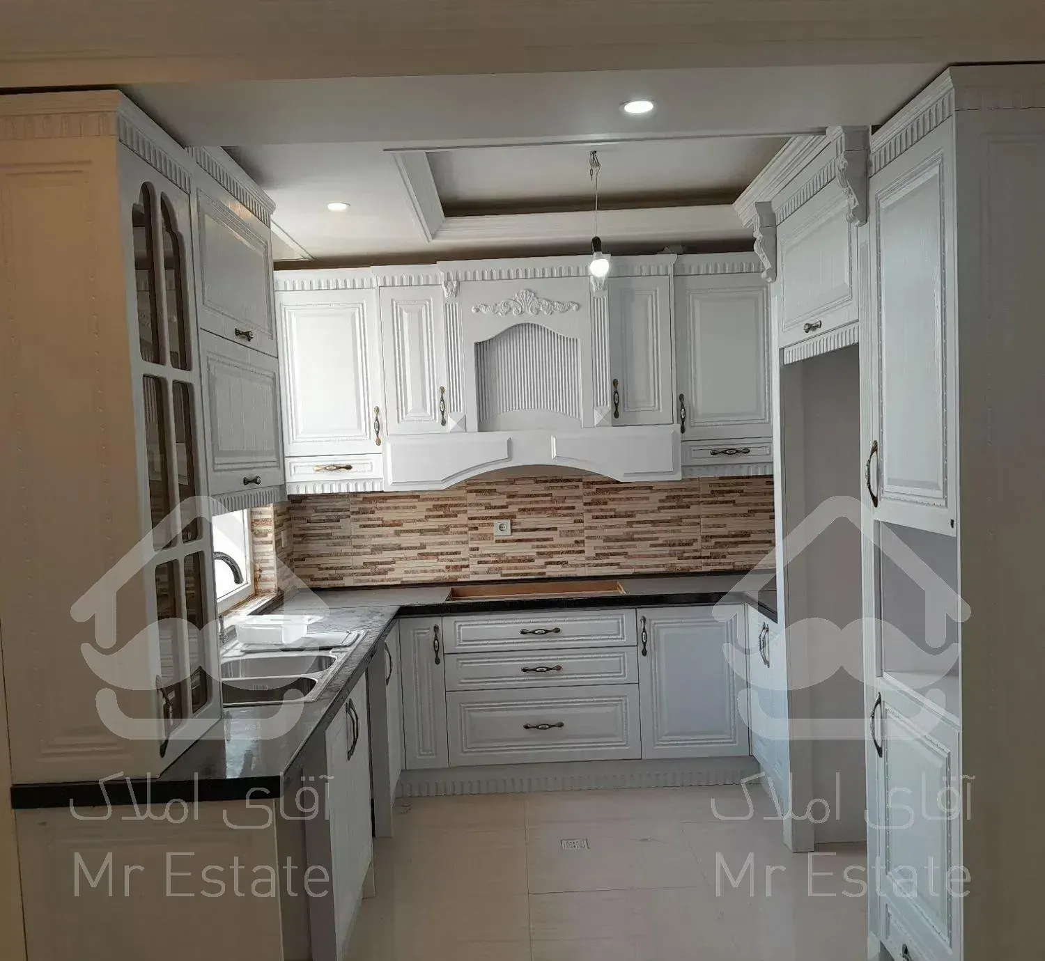 برج باغ هوشمند آریانا پالاس/ پونک همیلا/۶۷متر