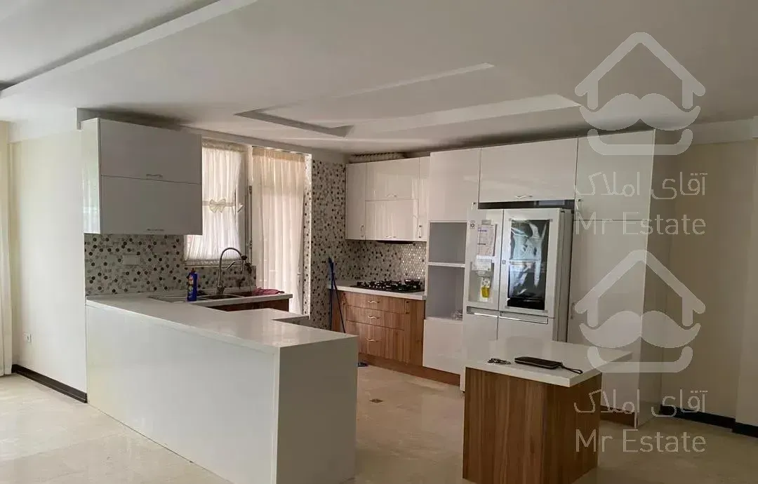 ۱۵۰متر۳خواب تک واحدی طبقه۲شریعتی(متروی قلهک)