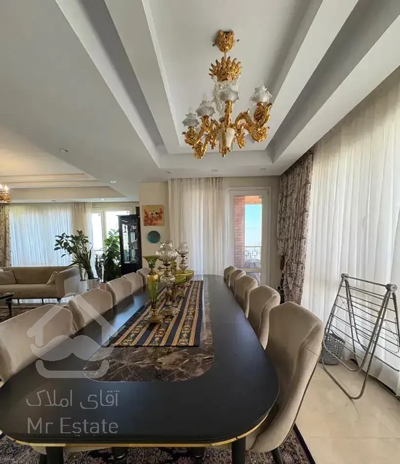 فرمانیه شرقی، ۲۰۰ متر،سه خواب مستر، مدرن