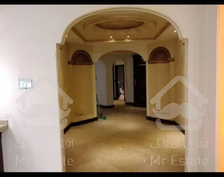 رهن کامل آپارتمان ۴۱۰ متری در فرمانیه