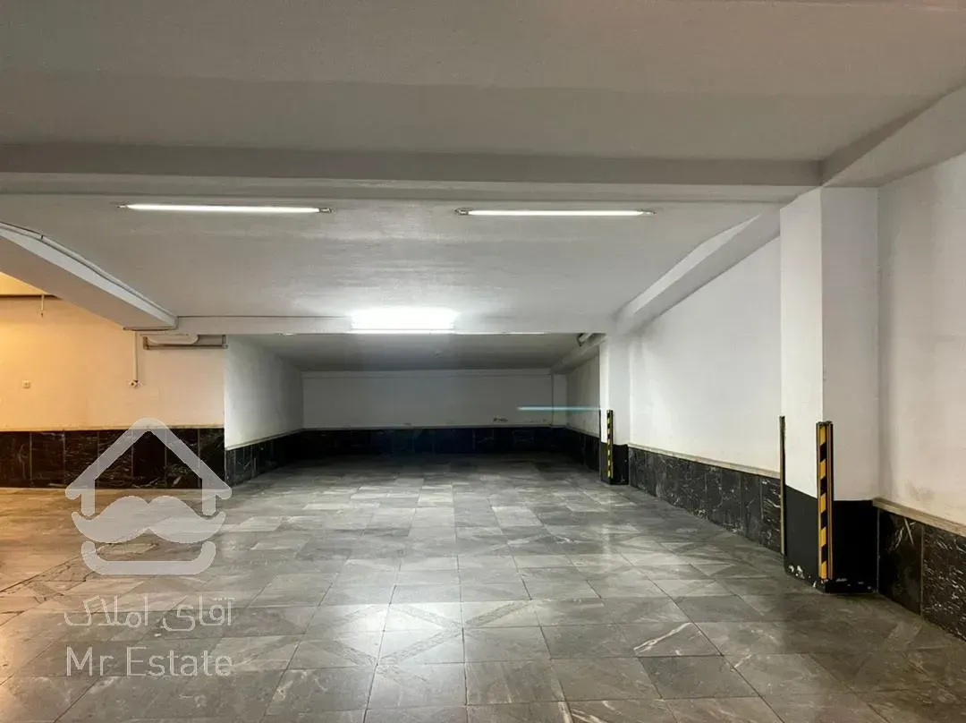 اجاره و رهن آپارتمان محمودیه 135  متر شیک