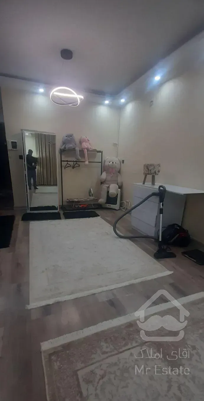 فروش آپارتمان ۵۰ متری/فول بازسازی/طبقه ۳واقعی