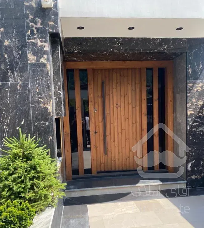 آپارتمان لوکس  تک واحدی سه خواب منطقه نمک آبرود