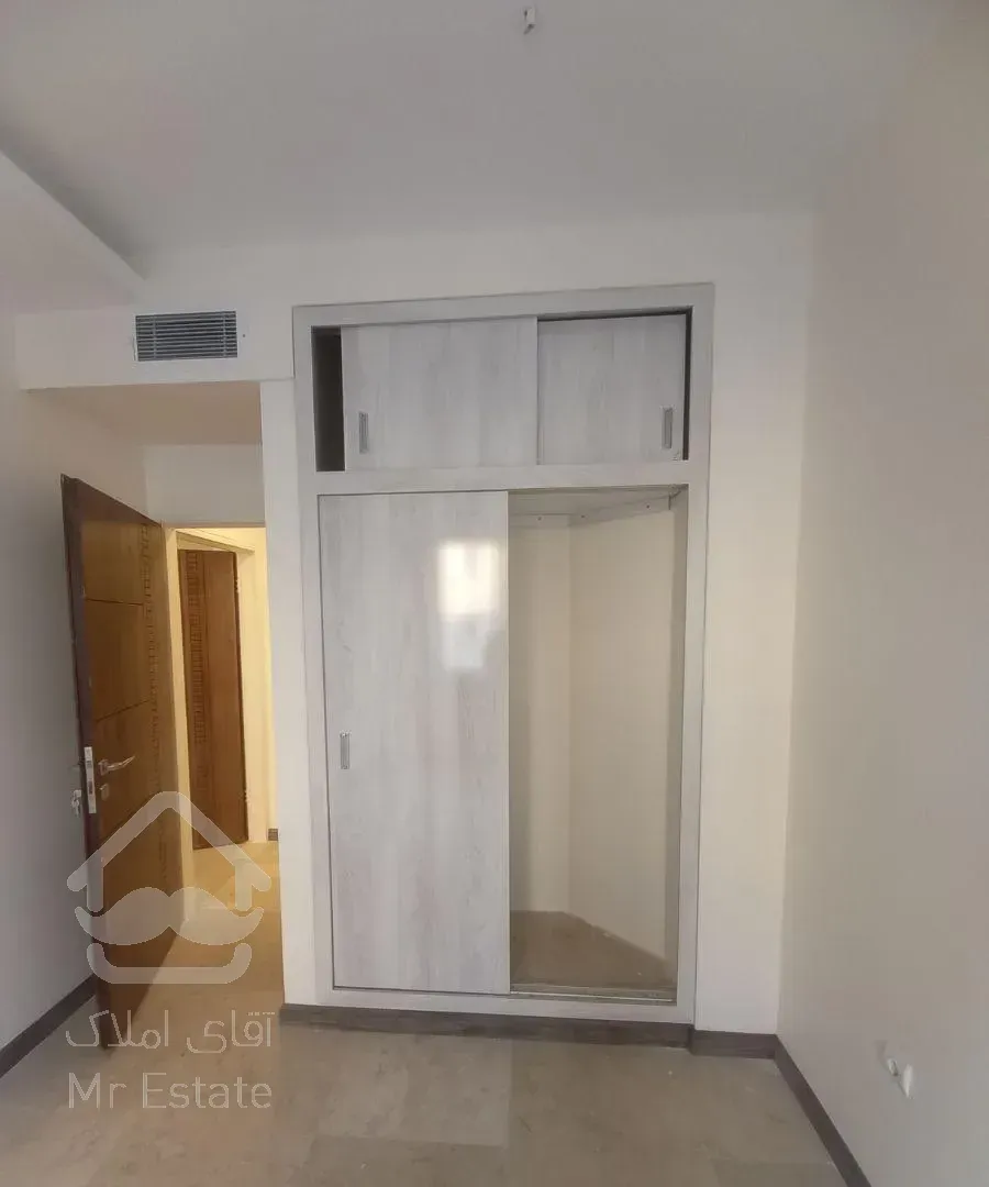 کلید نخورده/تکواحد/با امکانات کامل