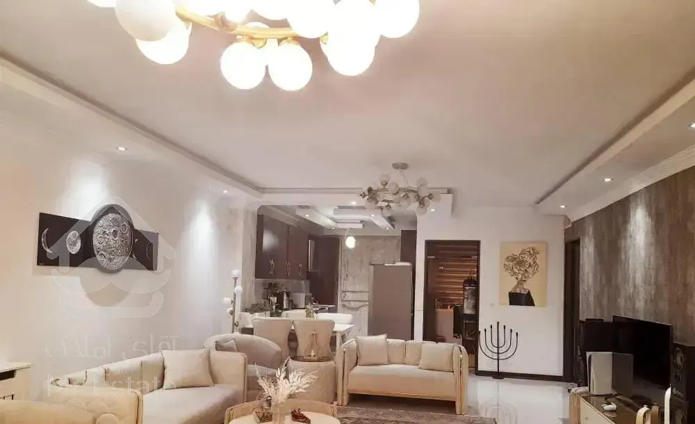 ۱۰۷ متر تاپ لوکیشن اختیاریه ۳ پارکینگ