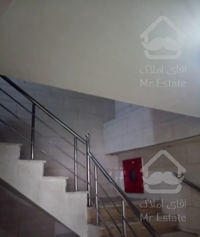 77متری دو خوابه طبقه اول پکیج ۳سال ساخت اطلاعات