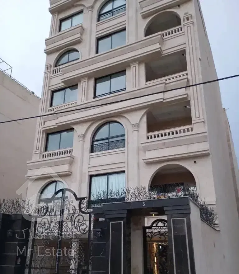 آپارتمان ۱۹۵متر/طبقه چهارم/ تکواحدی فول کامل