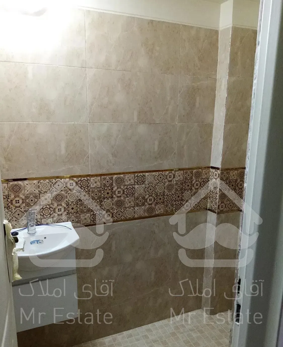 **فروش واحد 85 متری دو خواب فاز2 حکیمیه**