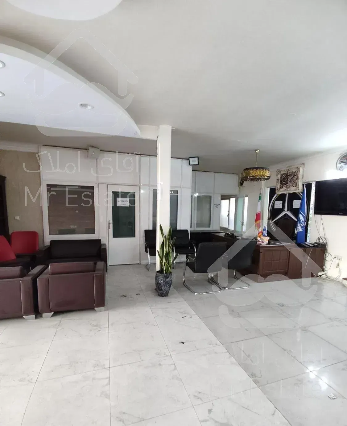 ۱۰۳متر.مغازه کفی.بر ۳۵ متری گلستان.پا خور