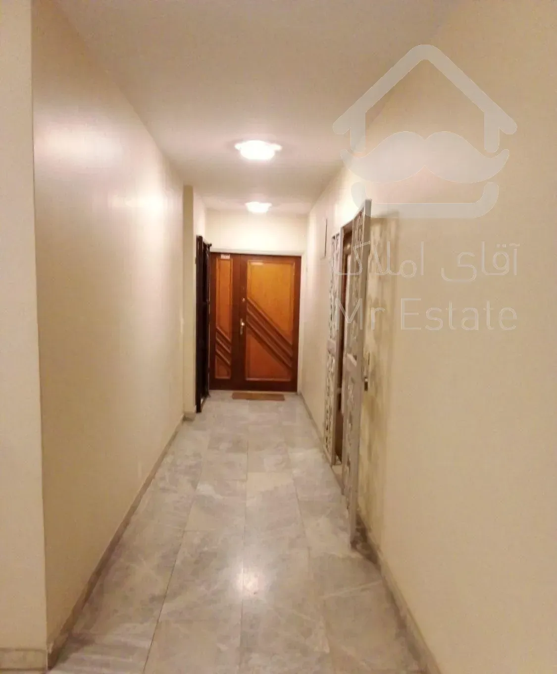 آپارتمان ۱۳۰ متری ۳ خوابه /سهرودی شمالی مهناز