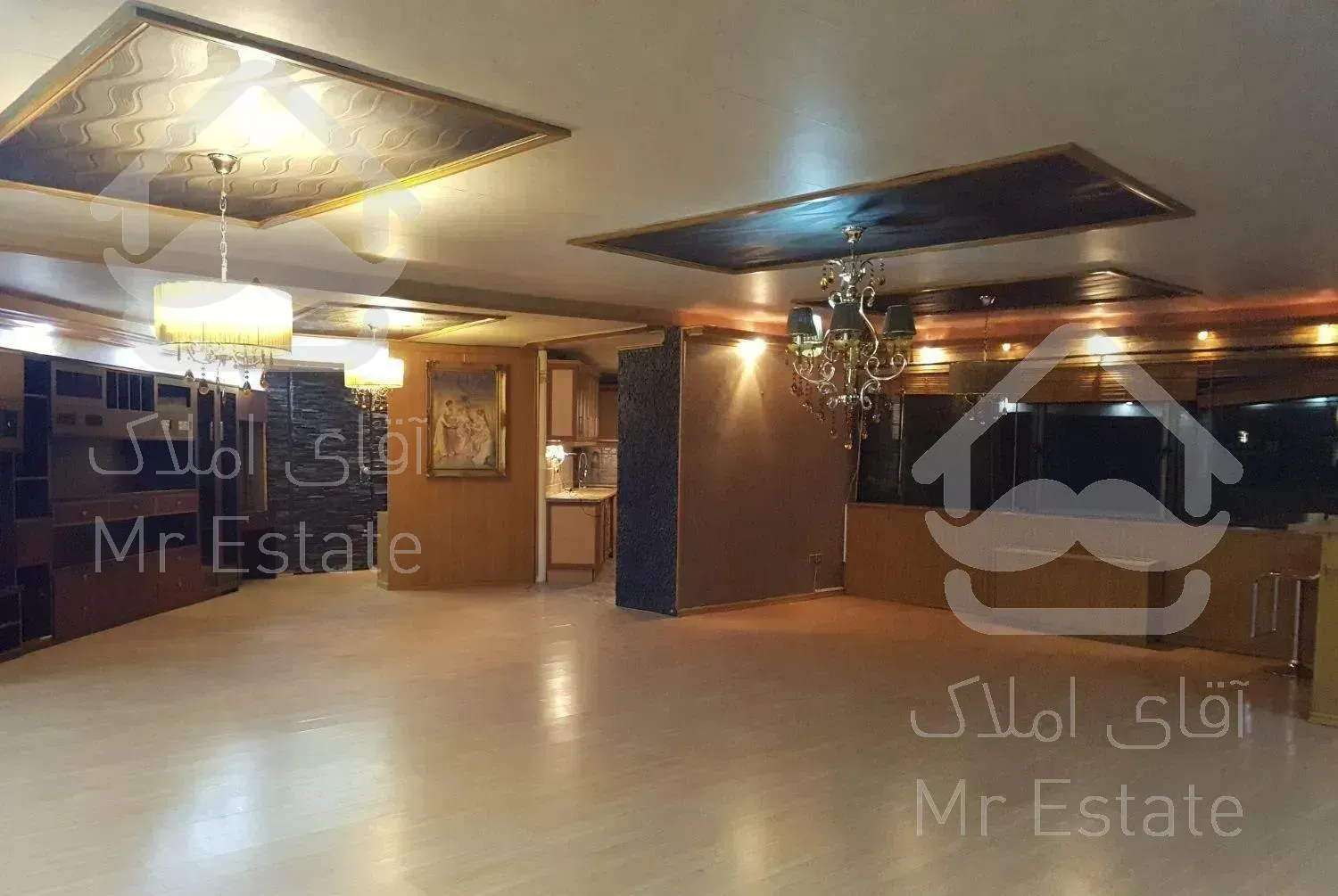 آپارتمان چهارخوابه  فاز یک