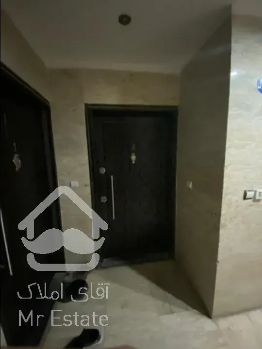 105 متری / واحد جلو سالن رو به نما / اردیبهشت / vip