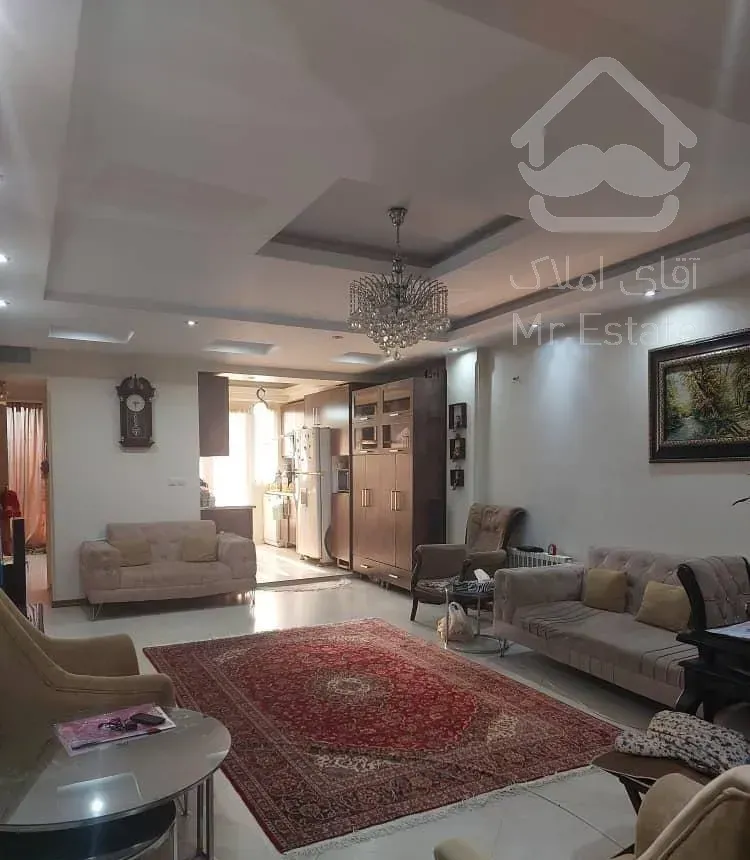 ۸۳ متری  در کوچه دنج و آرام