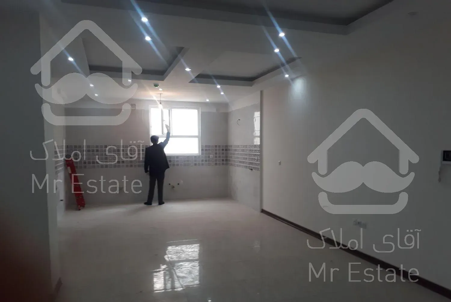 ۸۸متر/ط دوم نوساز   چهارراه نبوت روبروی  مهستان