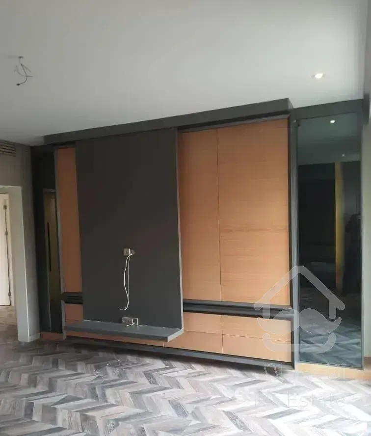 باغ فردوس ۳۰۰ متر ۳ خواب