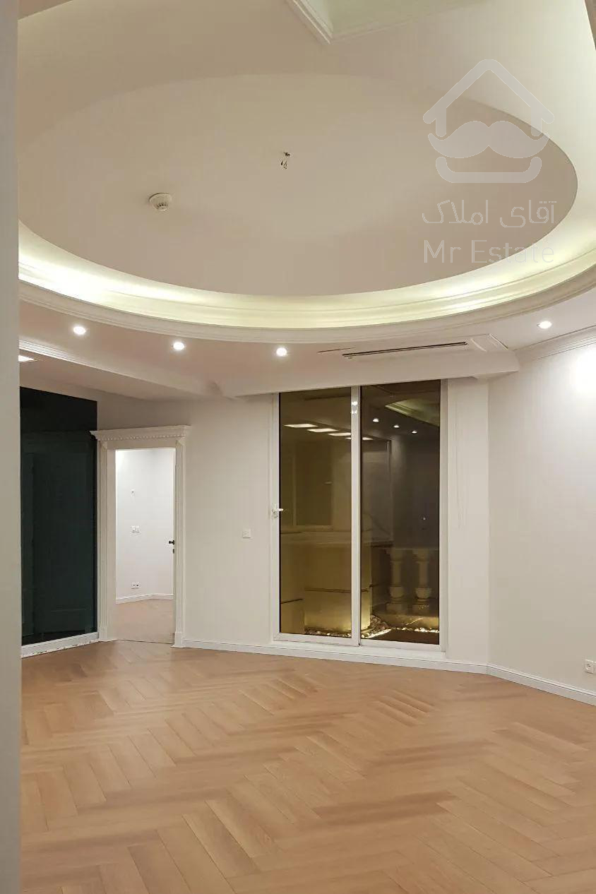 ۸۵ متر یک خواب /ولنجک. ۲پارکینگ