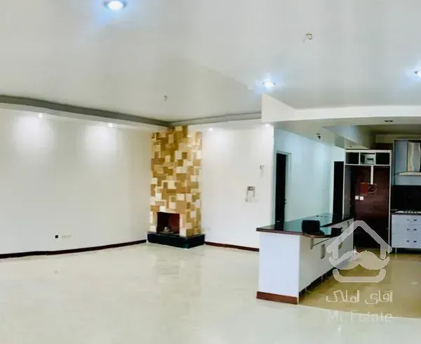 صرافها‌شمالی، ۱۴۰م، سونا استخر جکوزی