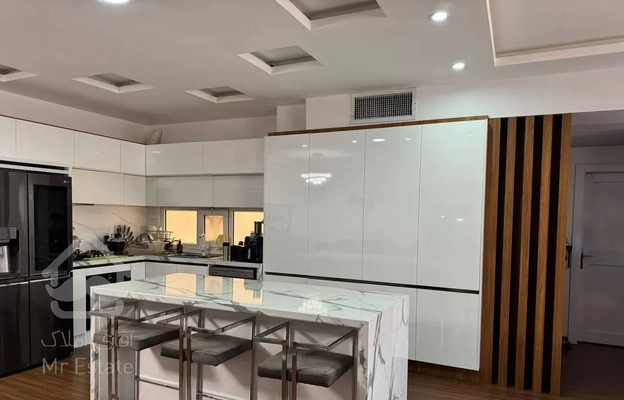 فروش اپارتمان فول امکانات در گرمسار. پشت دادسرا،