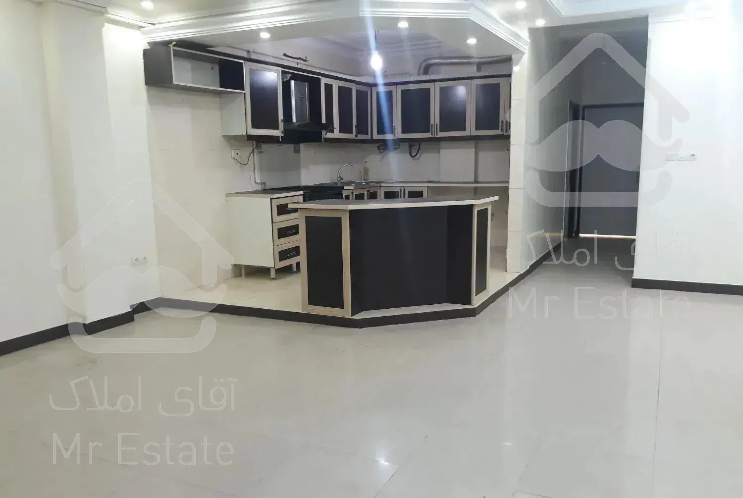 رهن اپارتمان 100متری واحد جلو