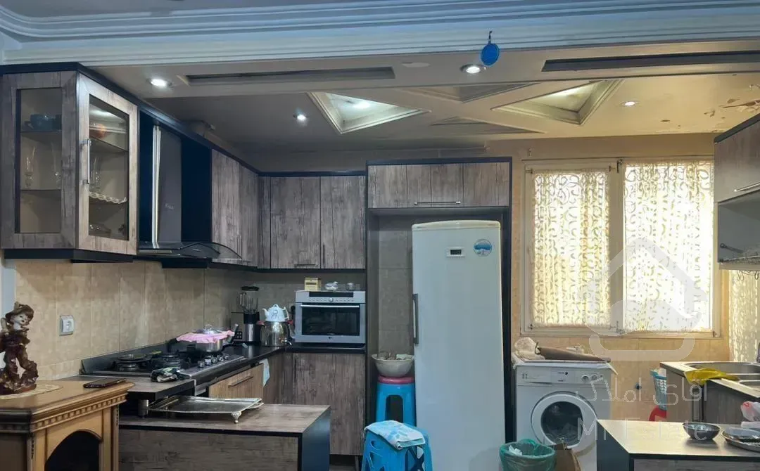 فروش 70 متر/2 خواب/ فول امکانات/محدوده خیابان هشتم