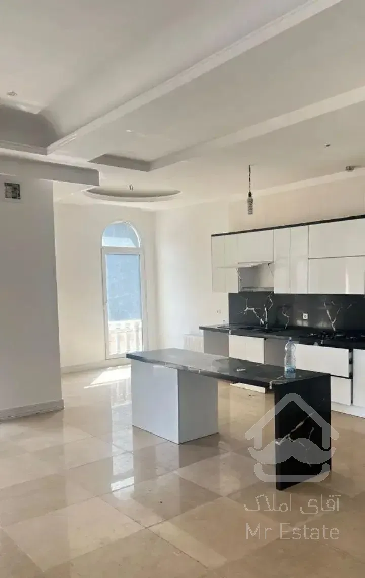 ۱۷۰متری/۳خواب/طبقه اول/نوساز              کلارآباد