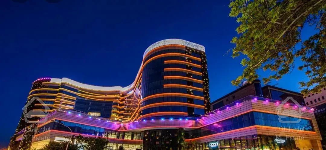 اجاره مغازه ۹۷ متر اطلس مال نیاوران