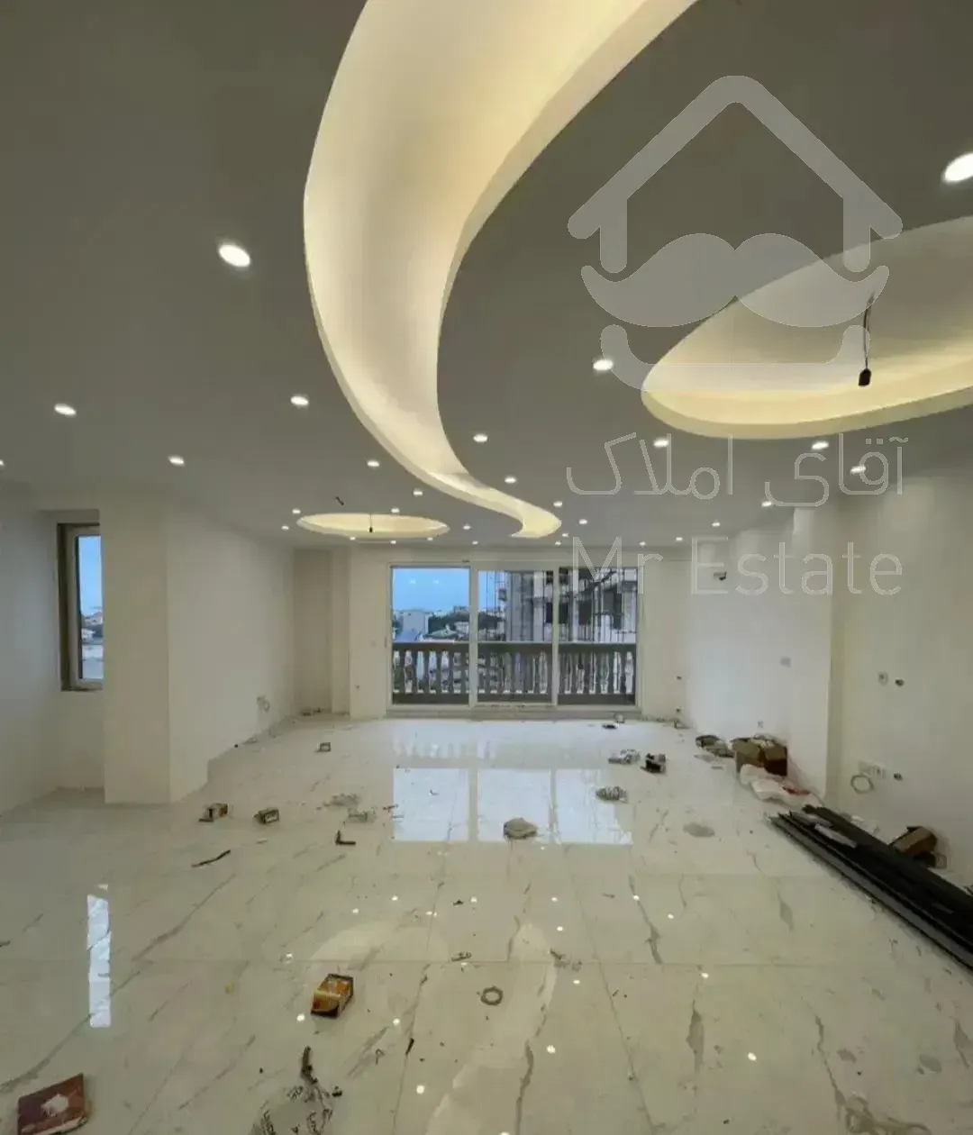 واحدآپارتمان۱۴۰متر/نما کلاسیک/روف باویوجنگل/لابی