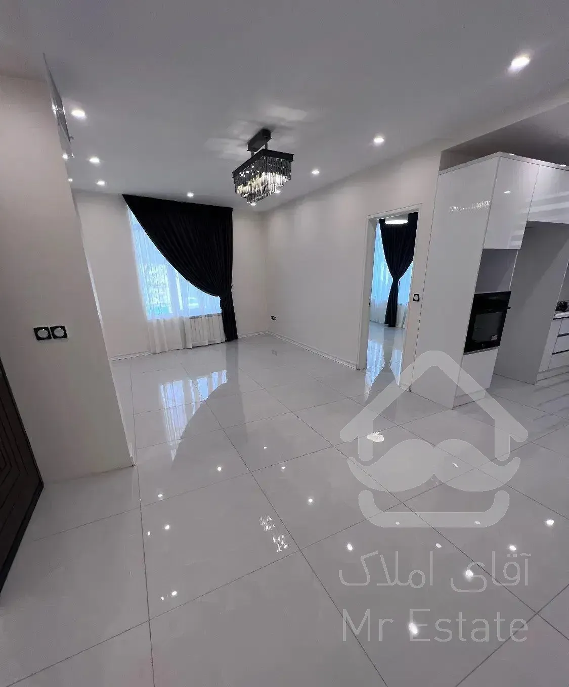 مشابه کلید نخورده ۶۵ متر + ۵۰ متر تراس