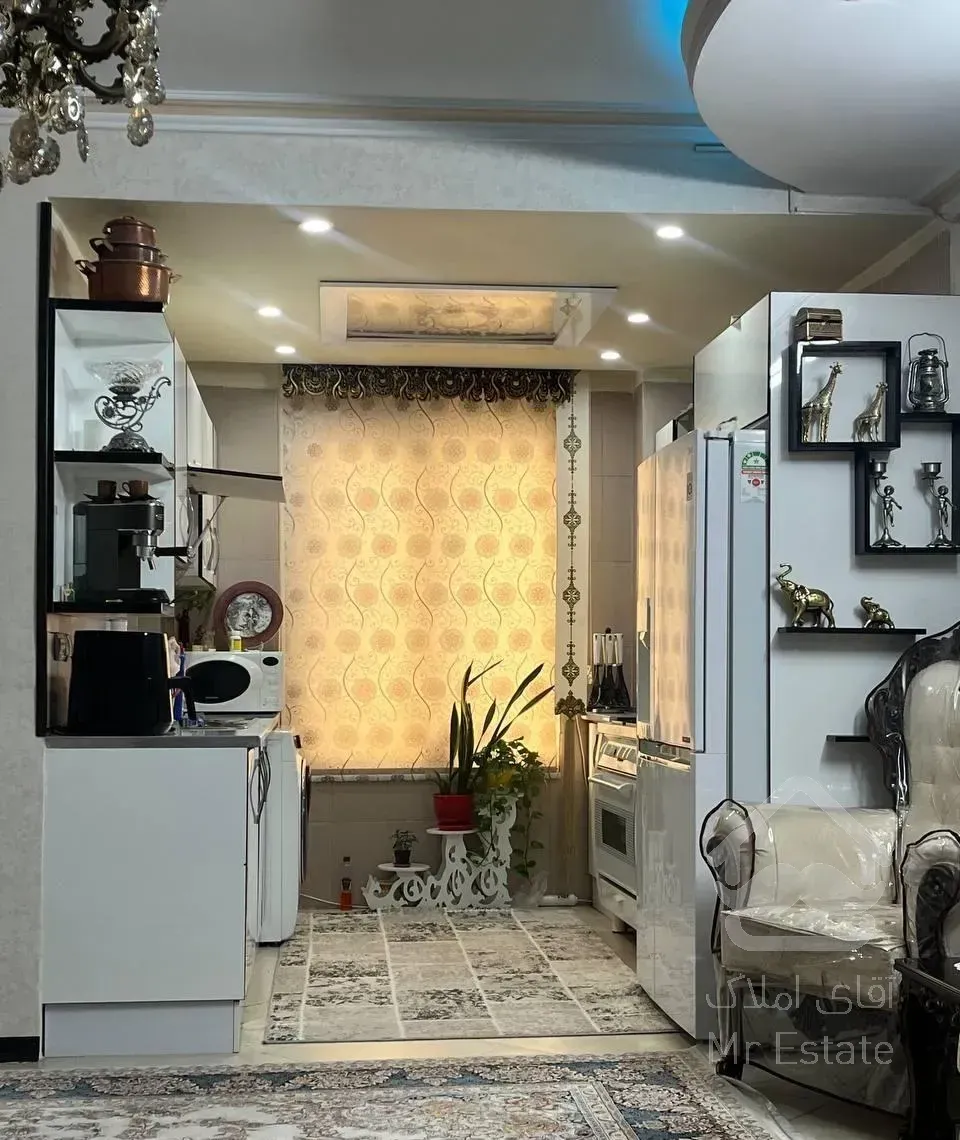 70 متر/2 خواب/ فول امکانات/میدان قیام