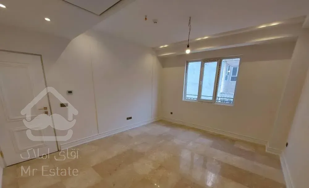 ۱۴۰متر۳خ/ سالن پرده خور/ویوفضای سبز/خوش نقشه