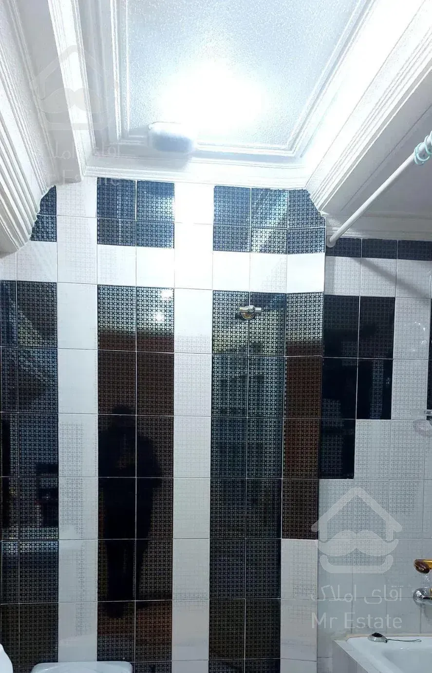 جردن گلستان ۱۳۲متری۲خواب/دکوراسیون کلاسیک