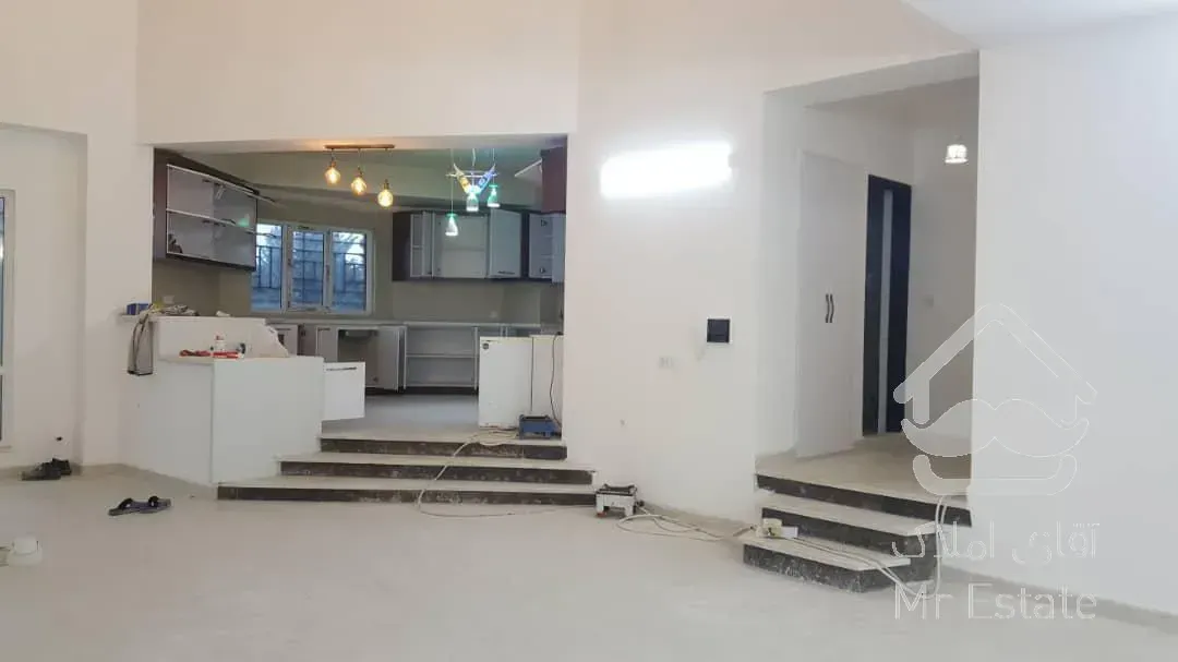 فروش ویلا تریپلکس فول امکانات