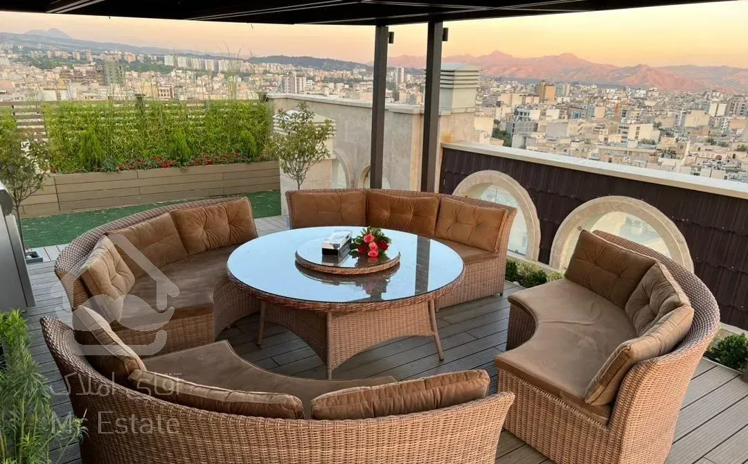 فروش اپارتمان ۱۳۵ متری فرمانیه شرقی