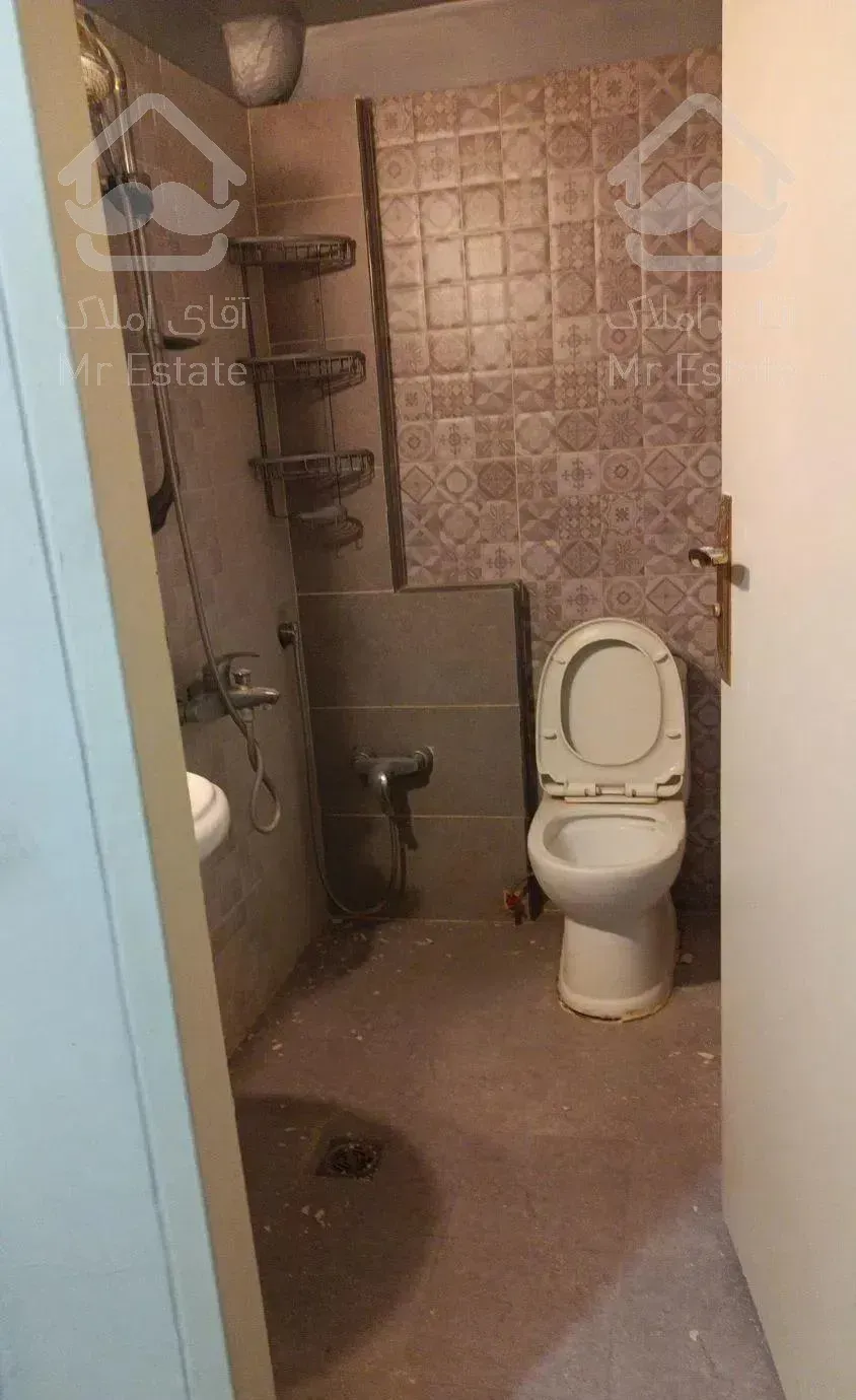 آپارتمان 78 متری 2خواب بازسازی شده  شیک