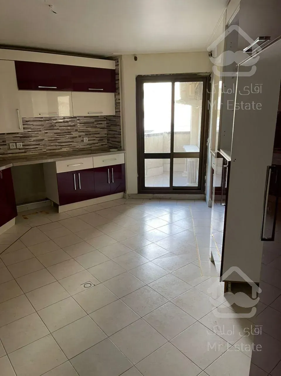 اجاره و رهن آپارتمان ولنجک 180  متر لاکچری