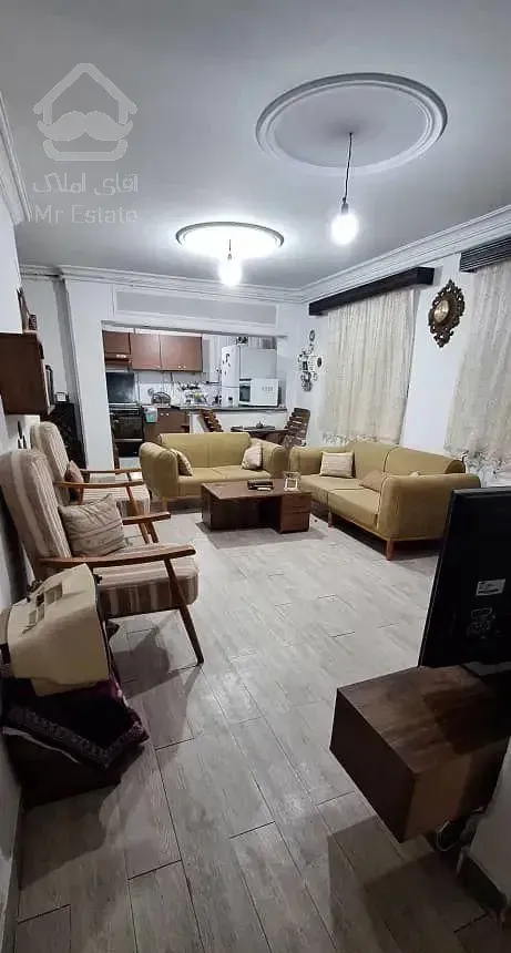 رهن اجاره آپارتمان۸۰متر/۲خواب/آسانسور/فلسطین چمران