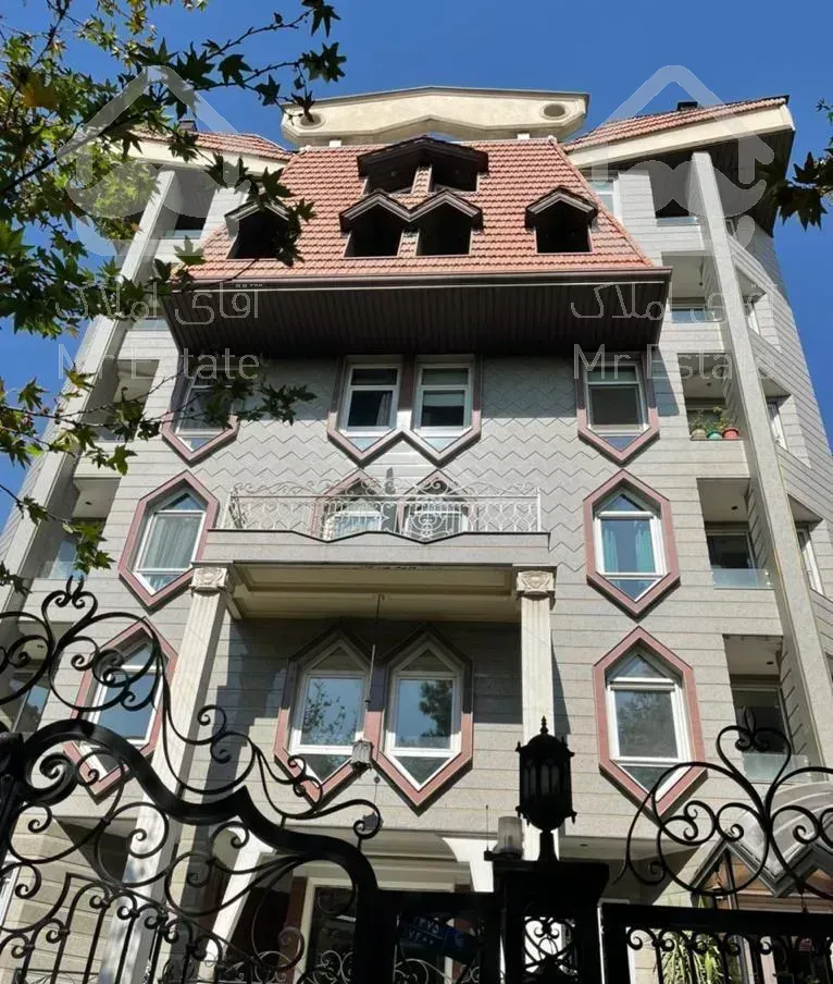 ۱۸۳متر۳خواب(مستر)دوپارکینگ سندی/فول امکانات