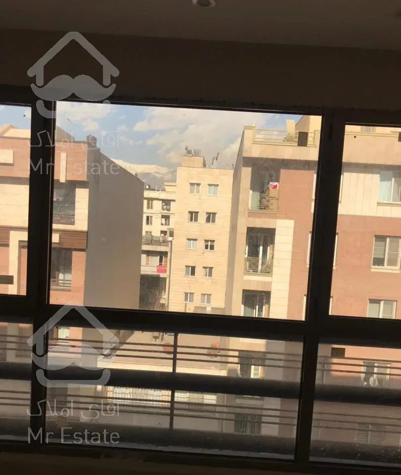 120 متر نوساز مدبر نورگیر فراوان